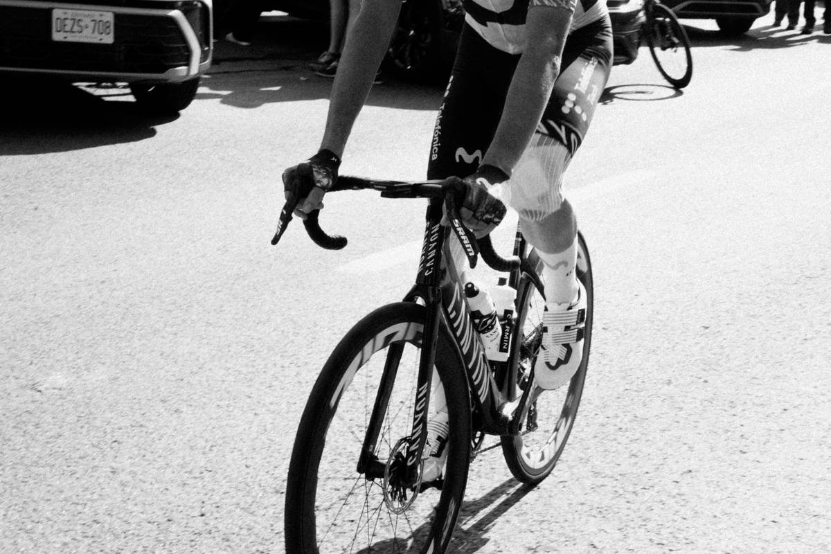 Chart showing target heart rates for different exercise intensities