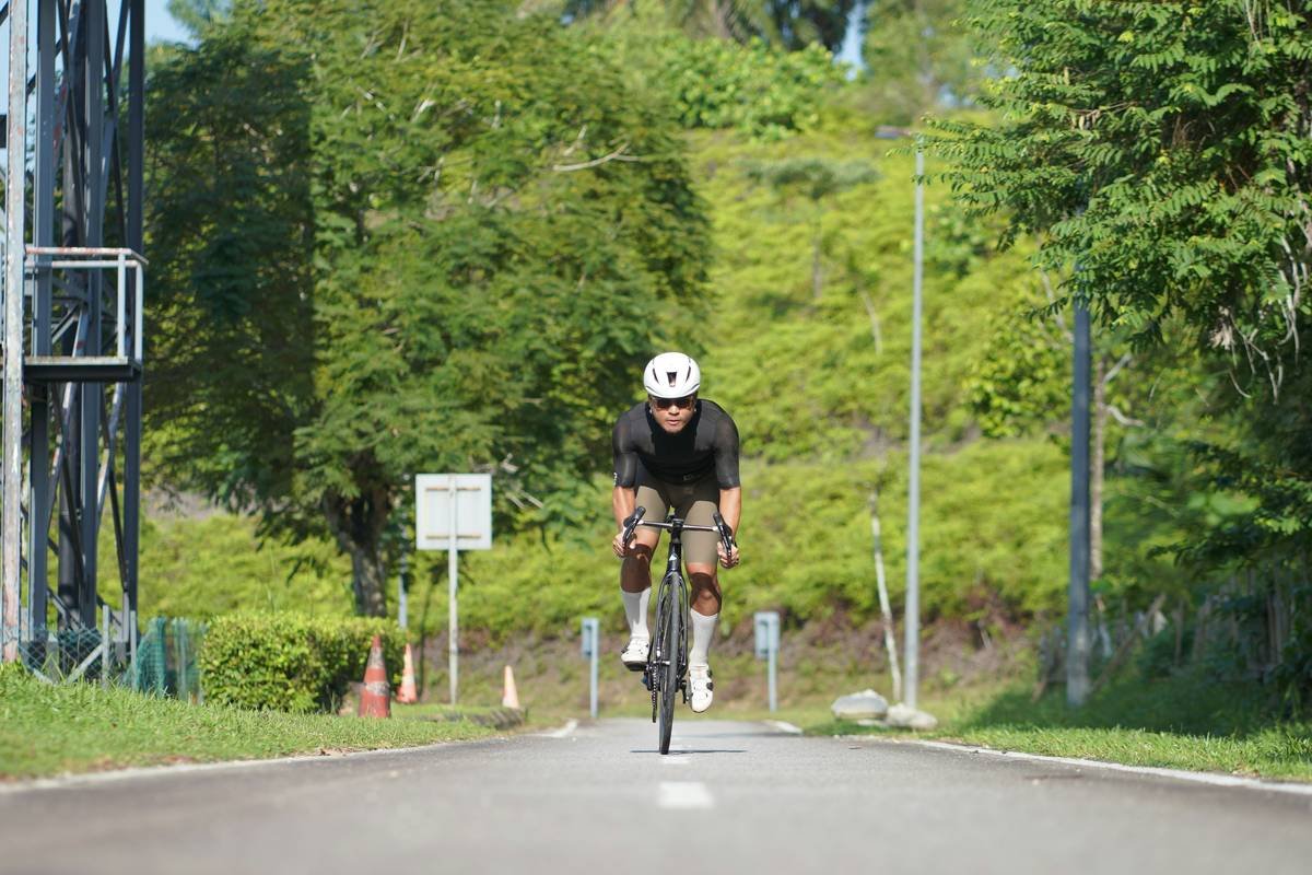 How to Crush Your Goals with a Cycling Weight Loss Workout (That Actually Fits Real Life)